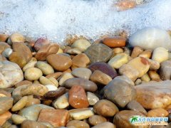  �����ōu�DƬ-�Z��ʯ�ĺ��� 