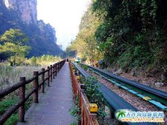 "8��"�؃r(ji��)��:���B�����ҽ��L(zh��ng)ɳ����ɽ���P�˹ų�6����2350