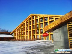 �L(zh��ng)��ɽ�f(w��n)�_(d��)��ѩ��(ch��ng)��(sh��)���DƬ