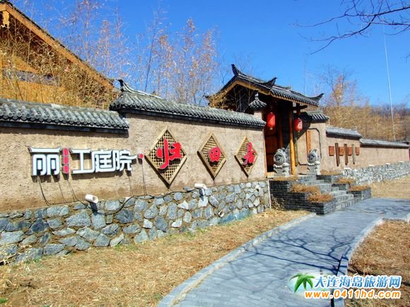 С��ɽ��Ұ���@