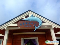  С�Lɽ�uСˮ�ھ��^(q��)�οͷ���(w��)���ĈDƬ 