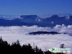 �Ĵ���ɽ���������������ħ������Ȼ���@��