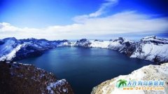 ��ɫ�������L��ɽ���ι���