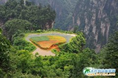 ���B�����ҽ����α�ȥ�Ķ����Ďׂ����c(di��n)