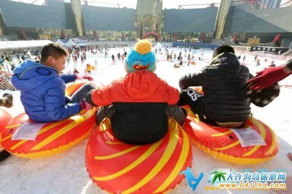 ���B�Ǻ���չ����ѩħ����ͯ��ѩ��