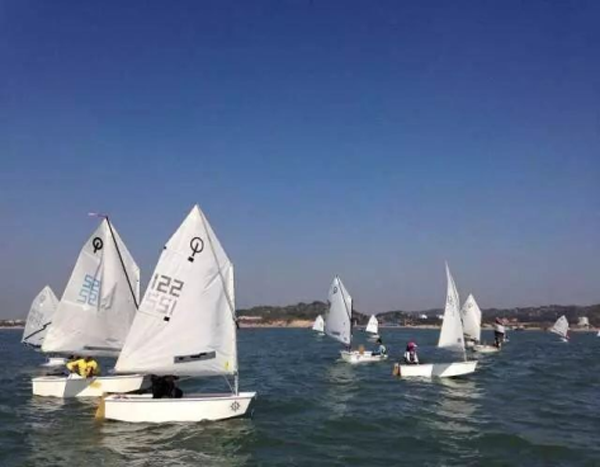 ���B��ͧ�����w�(y��n)�������B��߅�������Сƽ�u�|ɼ������