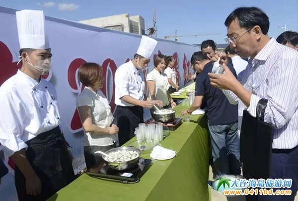 �f������