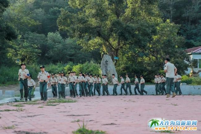 ���B���΅f(xi��)������ʮ�ﱤ��Ұ�f�@����