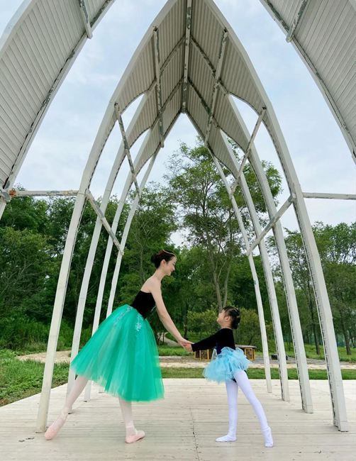 ���B��ʯ���Đ��u���@