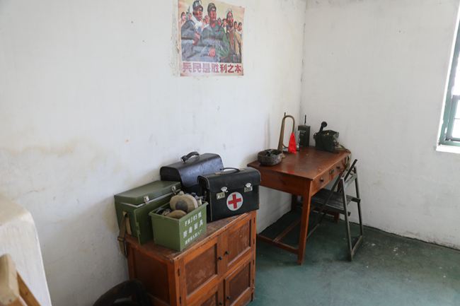 ���B���u�tɫ����������