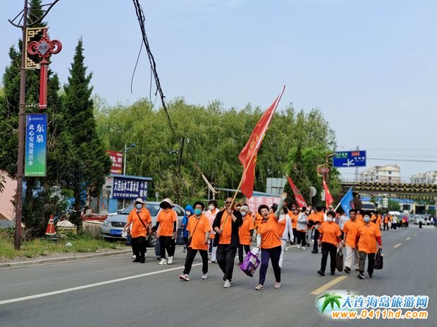 ���B����