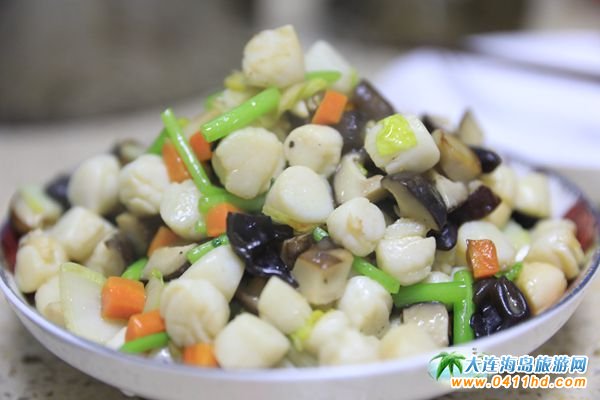 ���B����